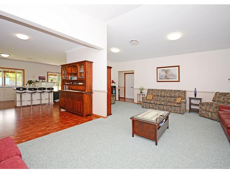 26 Marlin St, Kawungan QLD 4655