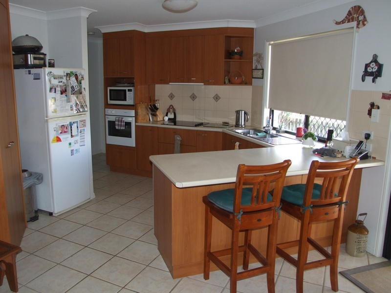 15 Rathdowne Court, Urraween QLD 4655