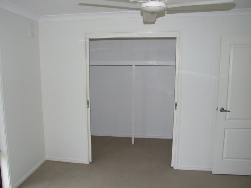 4 Rochester Crt, Urraween QLD 4655