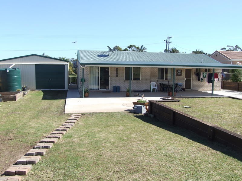 71 Castles Rd Nth, Craignish QLD 4655