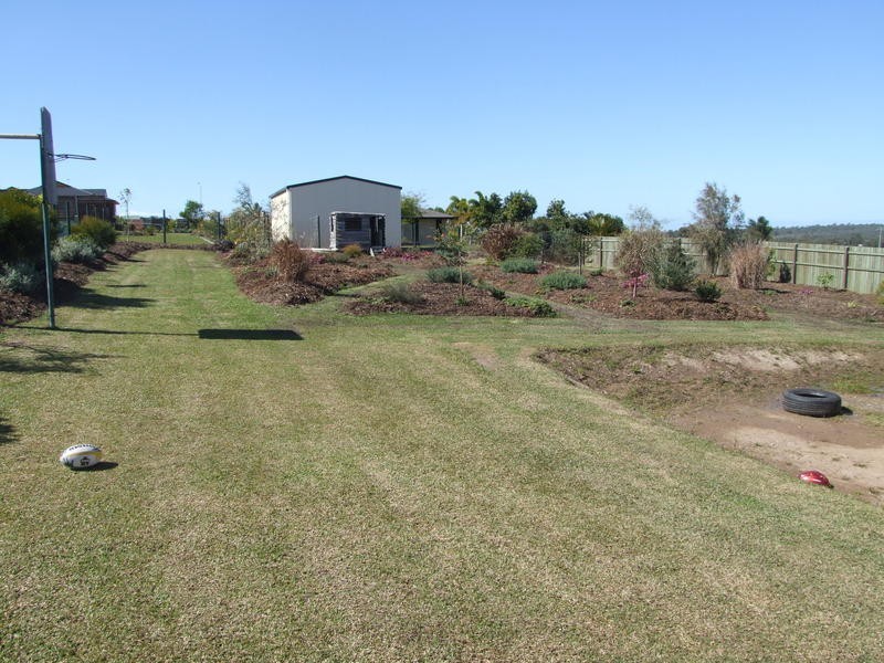 71 Castles Rd Nth, Craignish QLD 4655