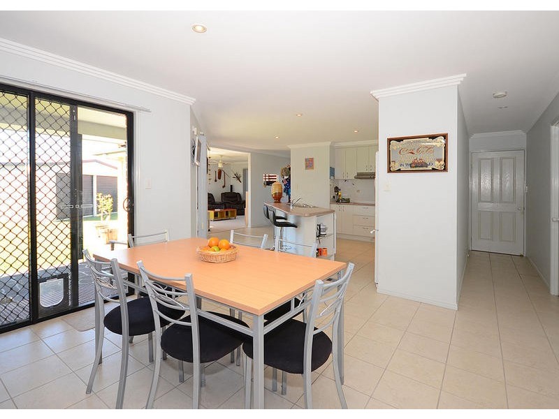 16 Abbey Ct, Kawungan QLD 4655