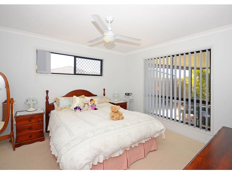 16 Abbey Ct, Kawungan QLD 4655