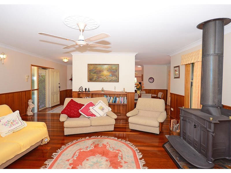 5 Lygon Crt, Urraween QLD 4655