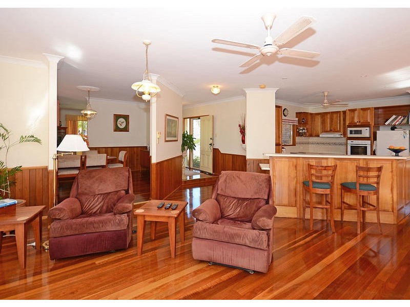 5 Lygon Crt, Urraween QLD 4655