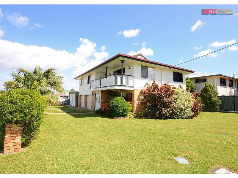 35 Dover St, Pialba QLD 4655
