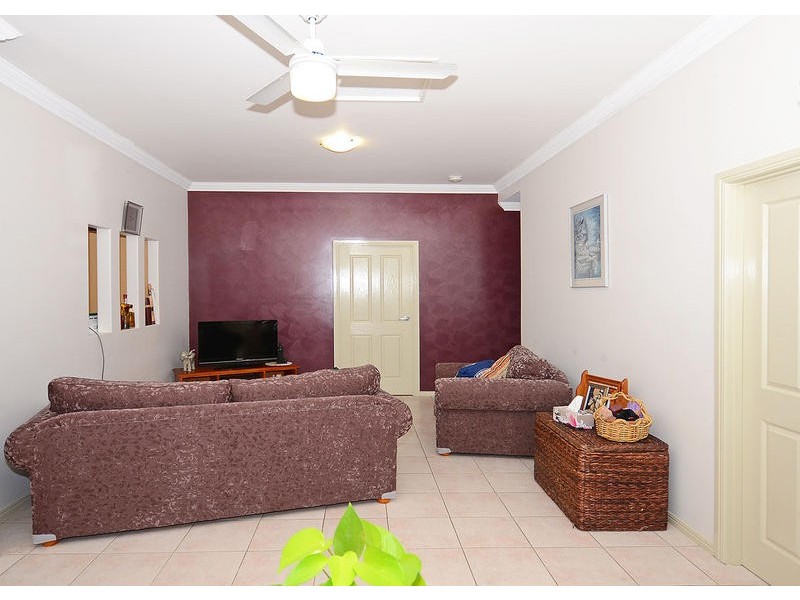 37 Neils St, Pialba QLD 4655