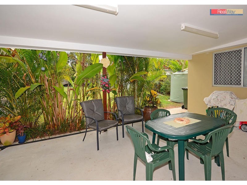 37 Neils St, Pialba QLD 4655