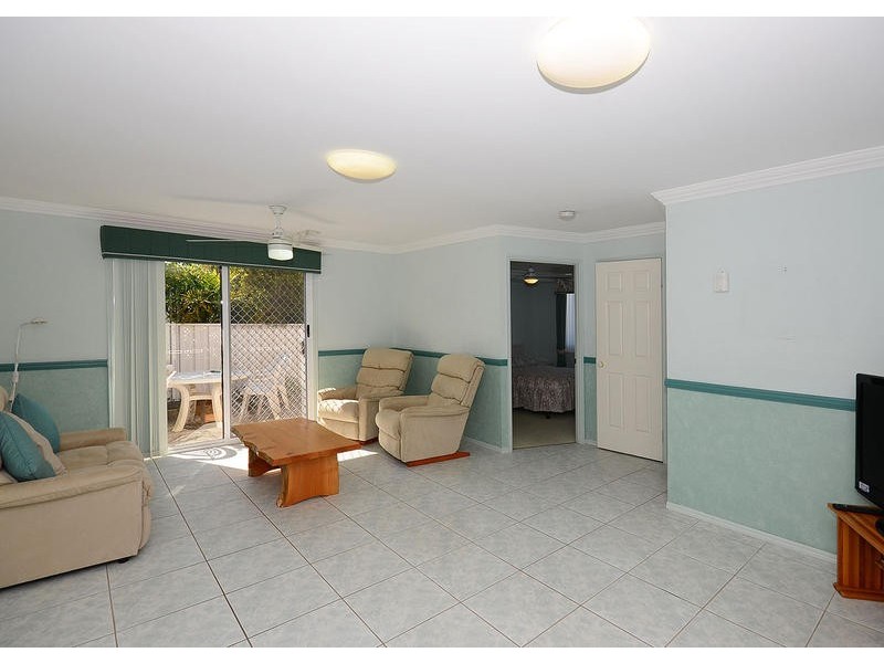 3-5 Lester Crescent, Torquay QLD 4655