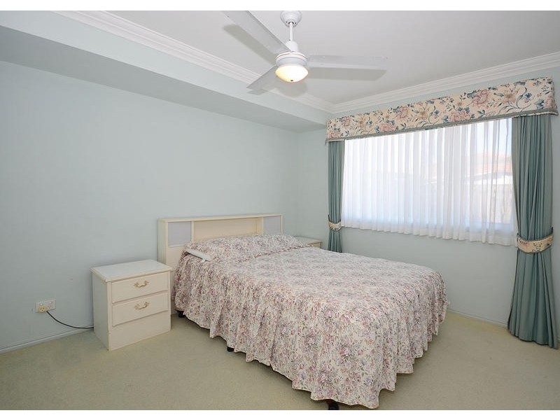 3-5 Lester Crescent, Torquay QLD 4655
