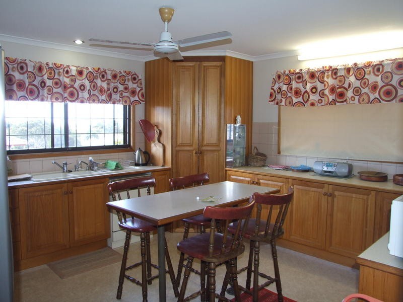 21 Rohan Way, Kawungan QLD 4655