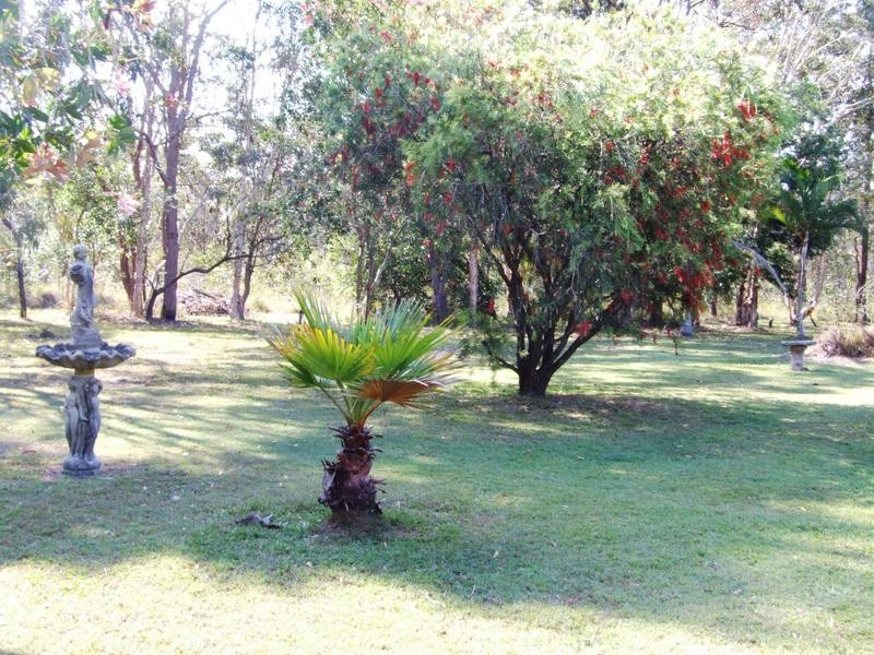 424 Torbanlea Rd, Takura QLD 4655