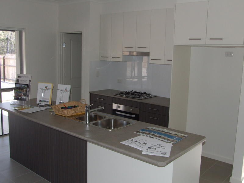 29 Ronaldo Way, Wondunna QLD 4655