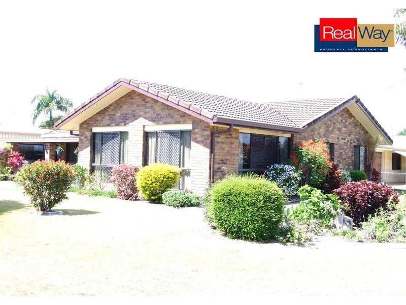 1 Palera Crt, Point Vernon QLD 4655