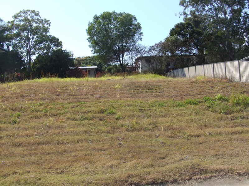 41 Turrum Street, Scarness QLD 4655