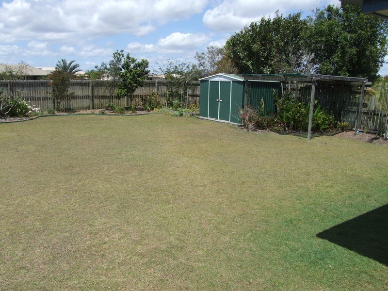 21 Abbey Crt, Kawungan QLD 4655