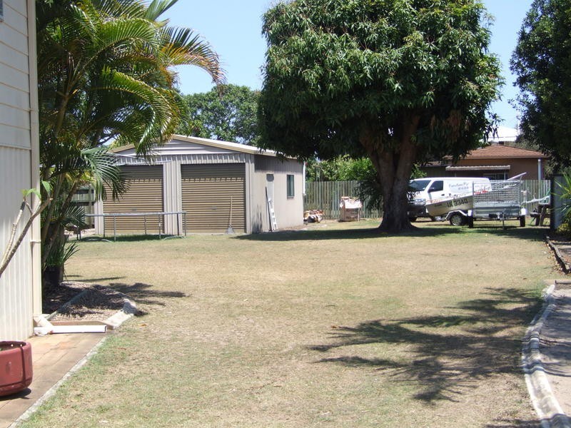 139 Cypress St, Torquay QLD 4655