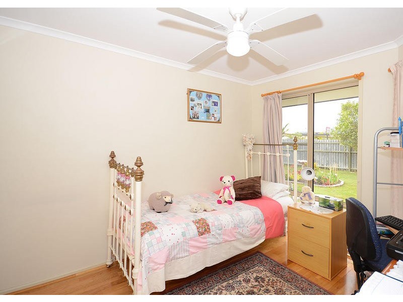 35 Bunya Ct, Eli Waters QLD 4655