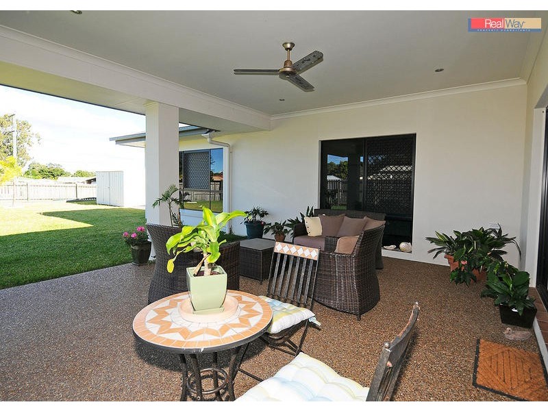 6 Montrose Cl, Point Vernon QLD 4655