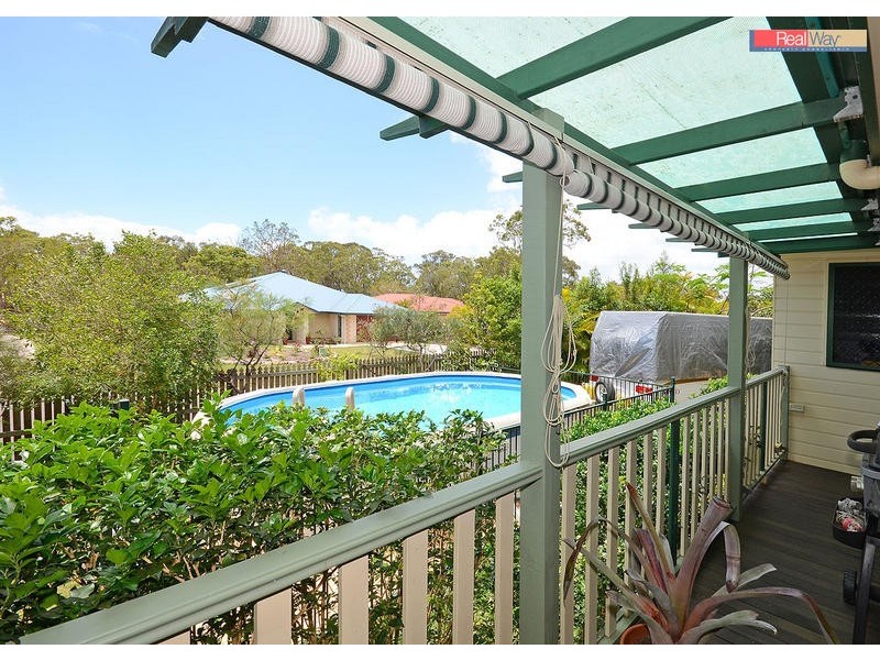 9 Whipbird Crt, Urangan QLD 4655