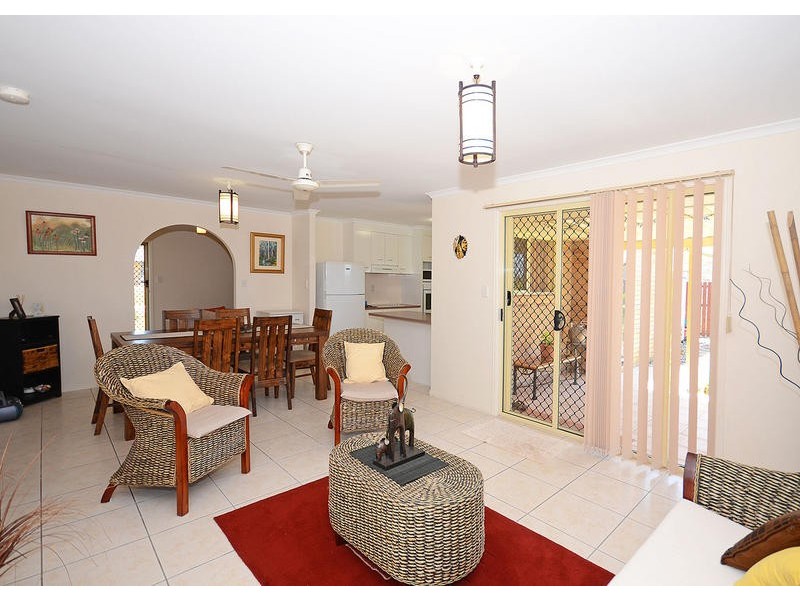 14 Glengarry Ct, Kawungan QLD 4655