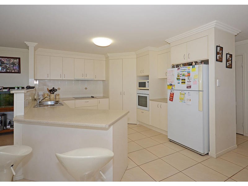 8 Kinross Crt, Kawungan QLD 4655