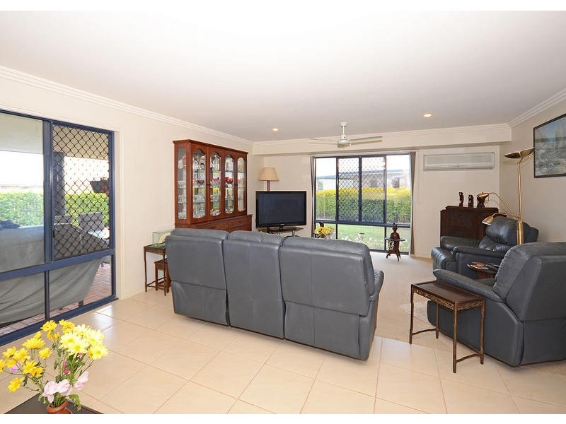 8 Kinross Crt, Kawungan QLD 4655