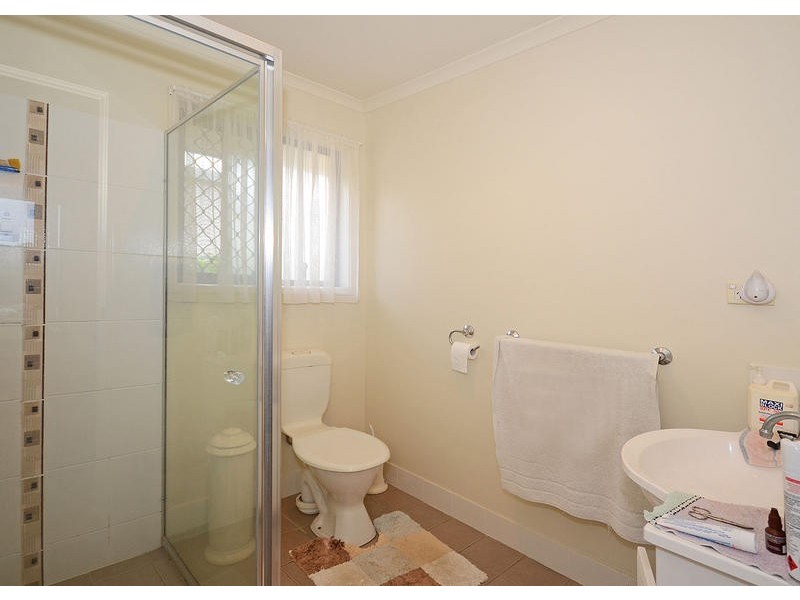 8 Kinross Crt, Kawungan QLD 4655