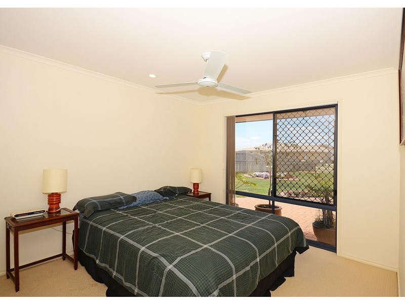 8 Kinross Crt, Kawungan QLD 4655