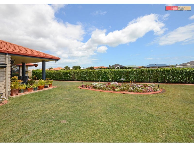 8 Kinross Crt, Kawungan QLD 4655