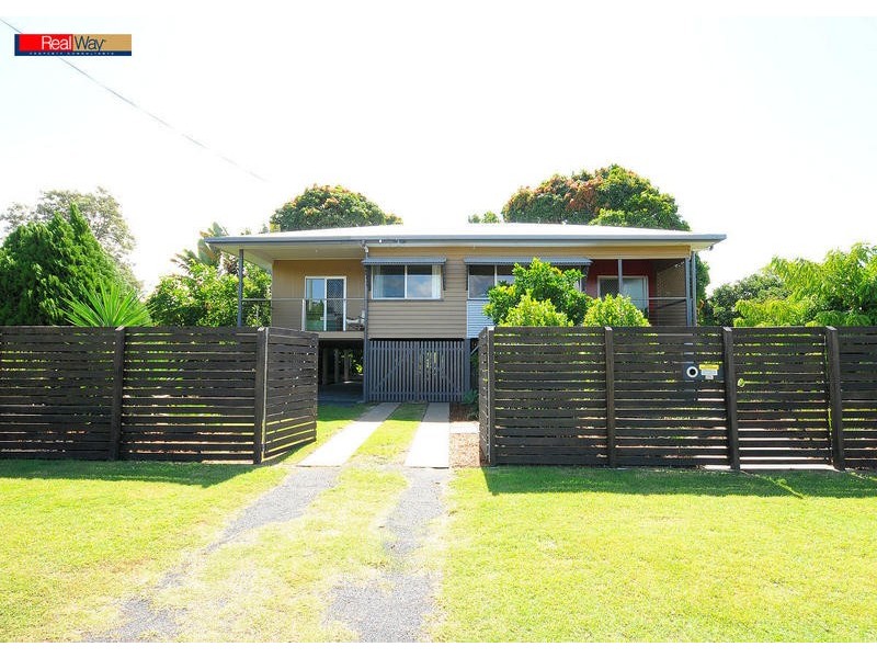 22 Truro St, Torquay QLD 4655