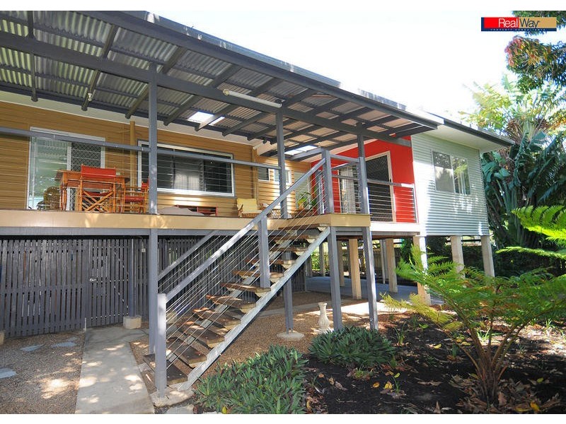 22 Truro St, Torquay QLD 4655