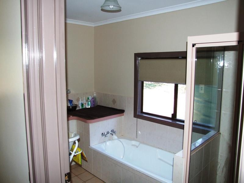 37 Beacon Rd, Booral QLD 4655