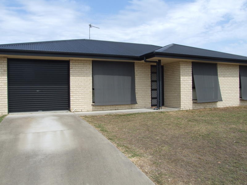 86 Caddy Ave, Urraween QLD 4655