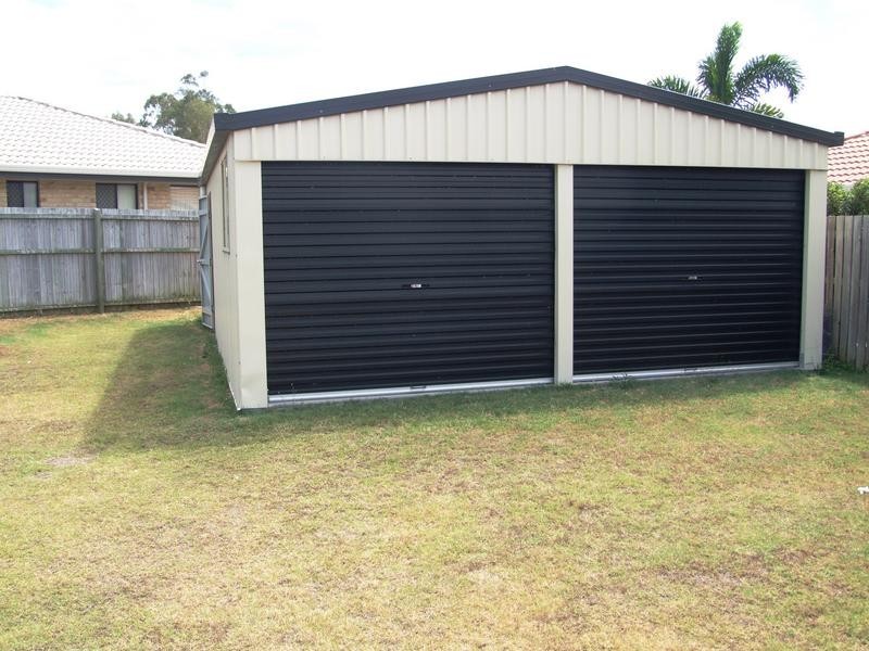 86 Caddy Ave, Urraween QLD 4655