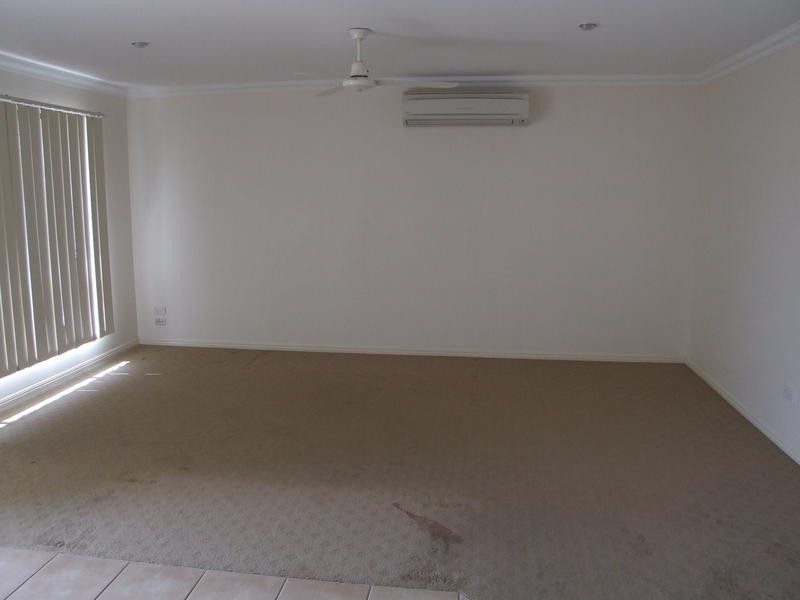86 Caddy Ave, Urraween QLD 4655