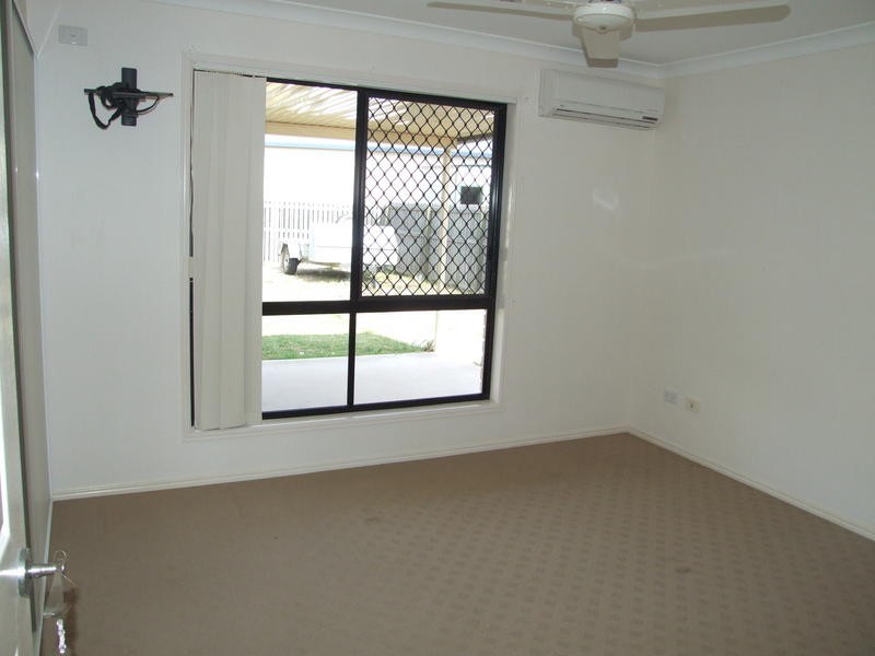 86 Caddy Ave, Urraween QLD 4655