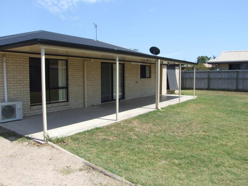 86 Caddy Ave, Urraween QLD 4655