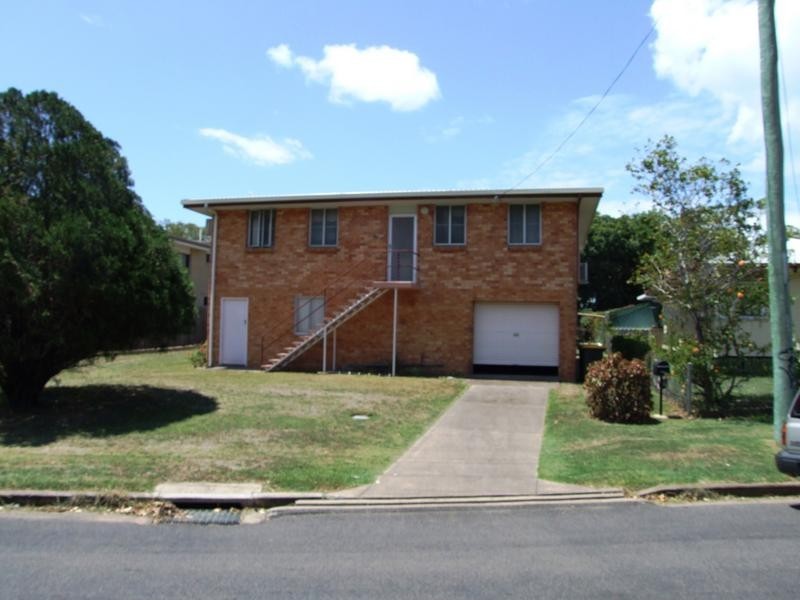 38 Freshwater St, Scarness QLD 4655