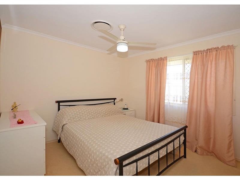 37 Bunya Crt, Eli Waters QLD 4655
