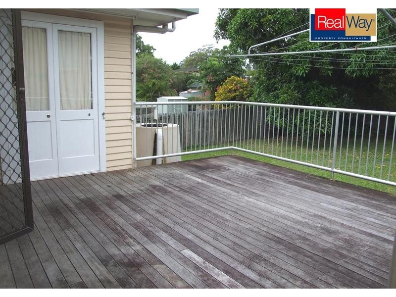 32 John Street, Scarness QLD 4655