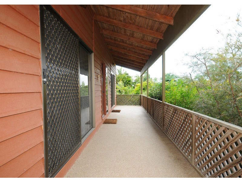 168 Christensen St, Urraween QLD 4655