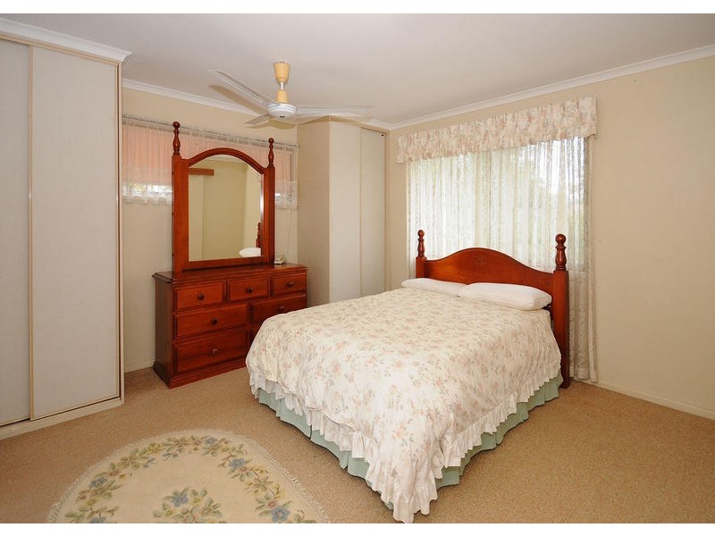 168 Christensen St, Urraween QLD 4655