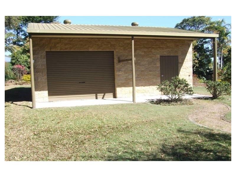 168 Christensen St, Urraween QLD 4655