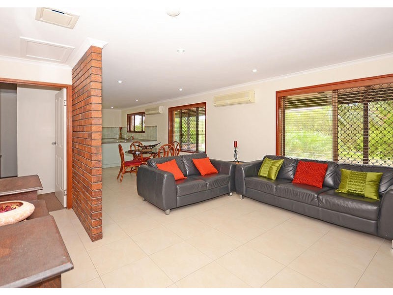 5 Andersen Ave, Urraween QLD 4655