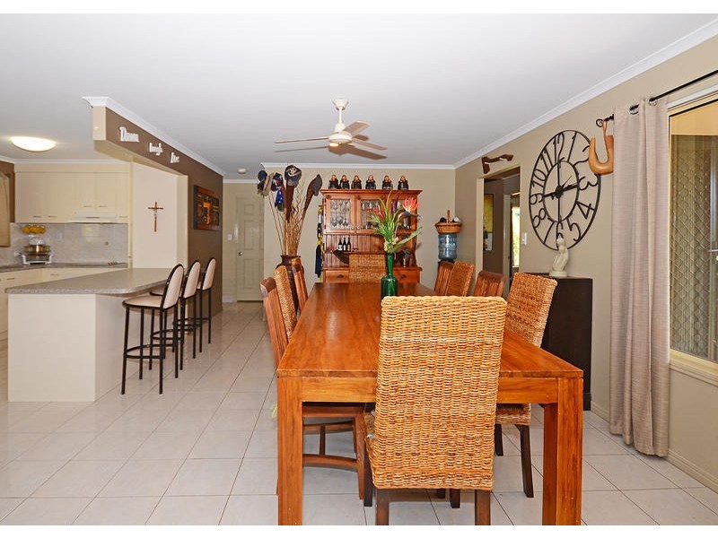 33 Bunya Court, Eli Waters QLD 4655