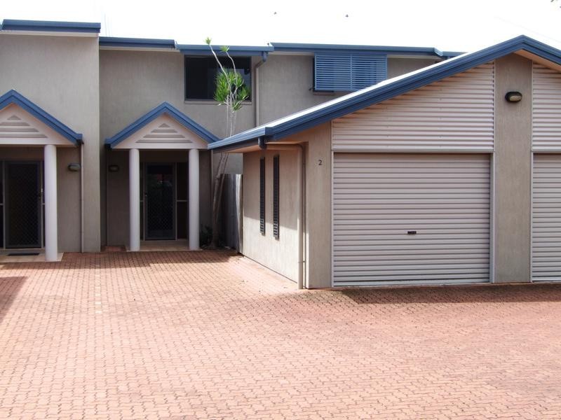 2 30 East St, Scarness QLD 4655