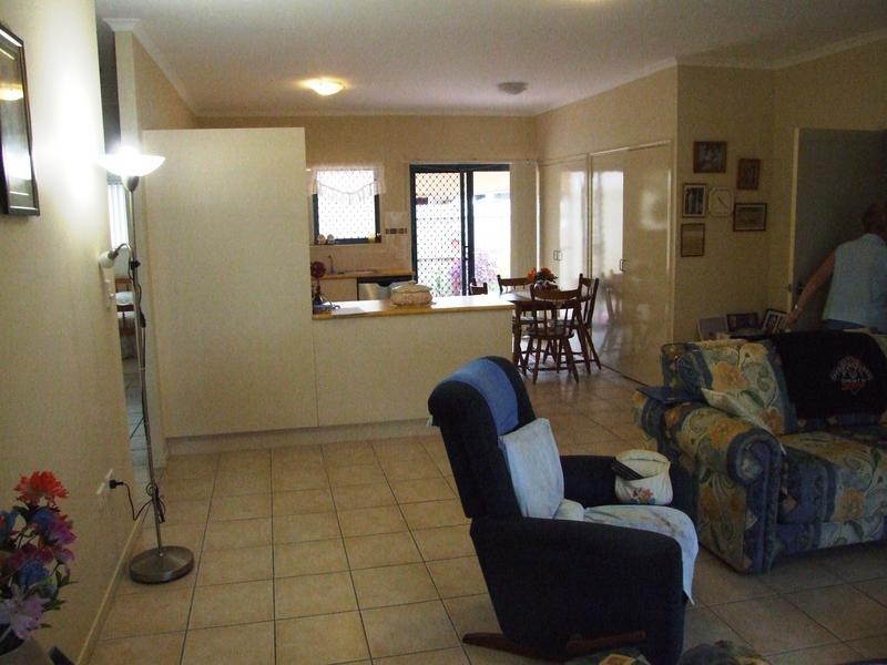 34/ 34 Elizabeth St, Urangan QLD 4655
