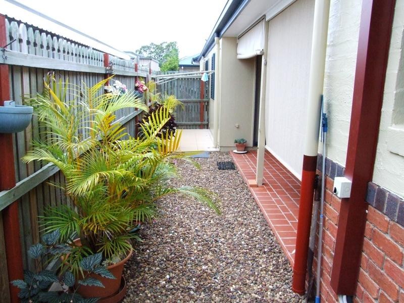 34/ 34 Elizabeth St, Urangan QLD 4655