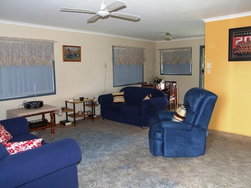 36 Colyton St, Torquay QLD 4655